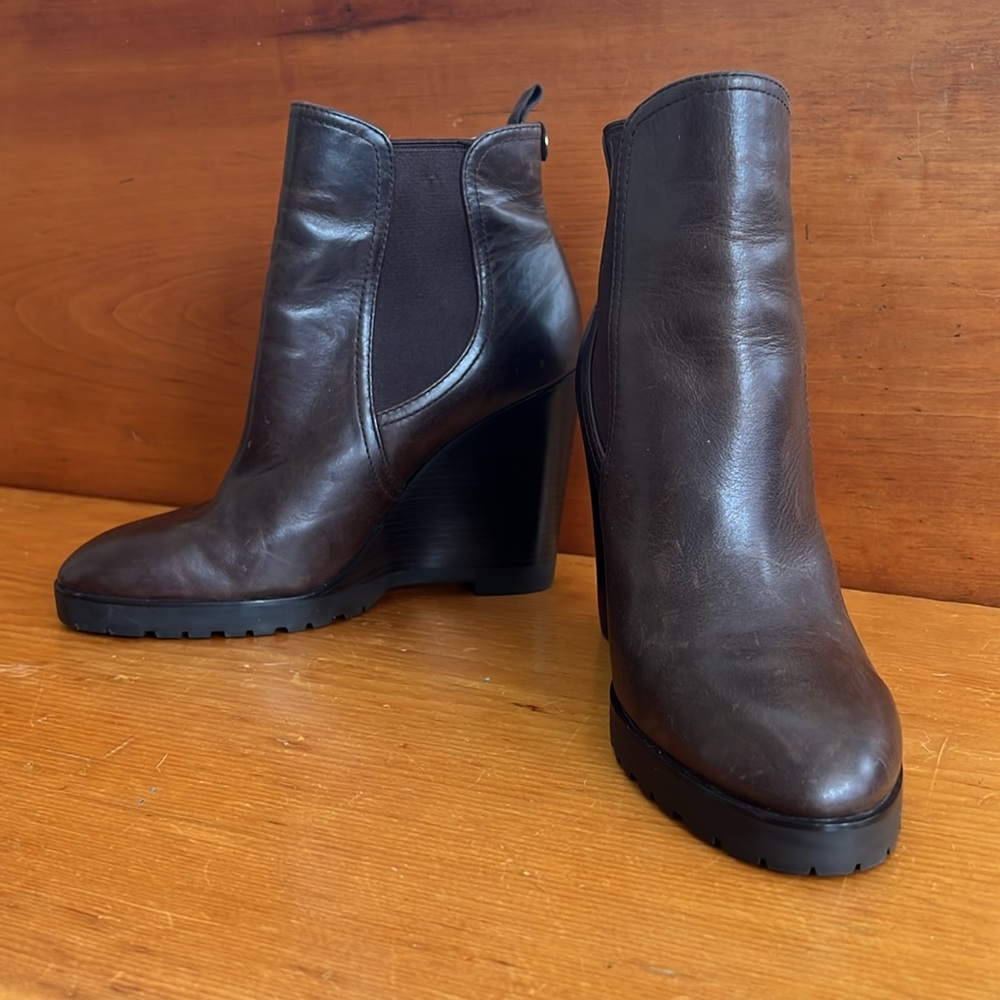 Michael Kors Brown Wedge 4”Heeled Booties 9.5 *flawed*